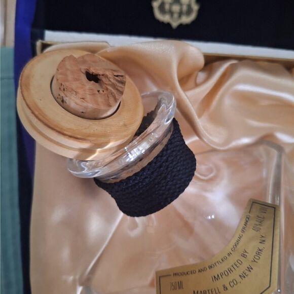 Baccarat Crystal Decanter Martell Cordon Bleu Cognac Blue Cord & Case Vintage - Picture 6 of 10